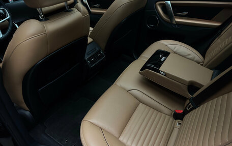 Land Rover Discovery Sport I рестайлинг, 2024 год, 6 000 000 рублей, 22 фотография