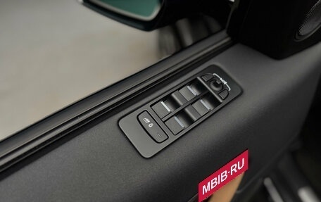 Land Rover Discovery Sport I рестайлинг, 2024 год, 6 000 000 рублей, 16 фотография