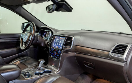 Jeep Grand Cherokee, 2018 год, 2 550 000 рублей, 10 фотография