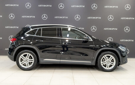 Mercedes-Benz GLA, 2020 год, 3 700 000 рублей, 4 фотография