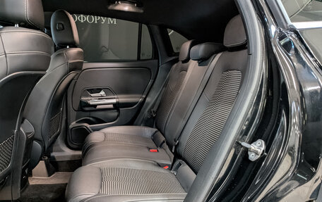 Mercedes-Benz GLA, 2020 год, 3 700 000 рублей, 17 фотография