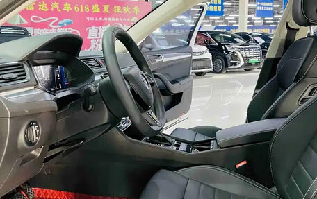 Skoda Superb III рестайлинг, 2021 год, 1 499 000 рублей, 6 фотография