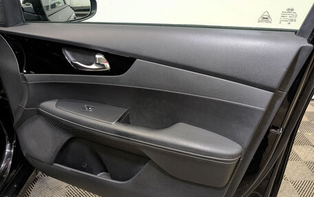 KIA Cerato IV, 2019 год, 1 800 000 рублей, 24 фотография