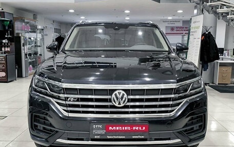 Volkswagen Touareg III, 2019 год, 5 150 000 рублей, 2 фотография
