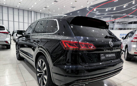 Volkswagen Touareg III, 2019 год, 5 150 000 рублей, 7 фотография