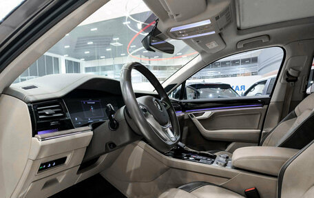 Volkswagen Touareg III, 2019 год, 5 150 000 рублей, 16 фотография