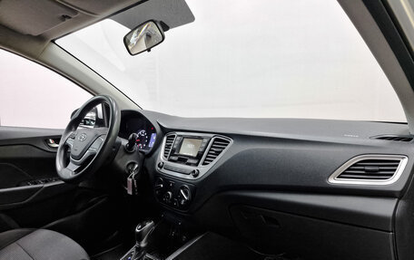 Hyundai Solaris II рестайлинг, 2020 год, 1 370 000 рублей, 13 фотография