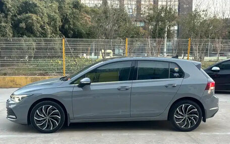 Volkswagen Golf VIII, 2021 год, 1 279 000 рублей, 3 фотография