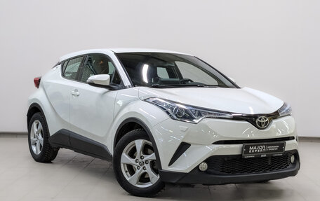 Toyota C-HR I рестайлинг, 2019 год, 2 555 000 рублей, 3 фотография