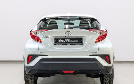 Toyota C-HR I рестайлинг, 2019 год, 2 555 000 рублей, 6 фотография
