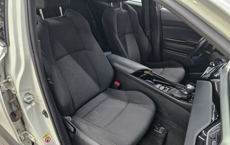 Toyota C-HR I рестайлинг, 2019 год, 2 555 000 рублей, 22 фотография