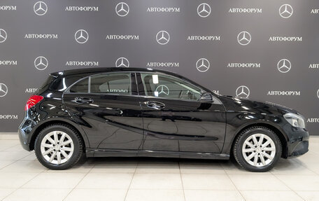 Mercedes-Benz A-Класс, 2015 год, 1 600 000 рублей, 4 фотография