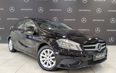 Mercedes-Benz A-Класс, 2015 год, 1 600 000 рублей, 3 фотография