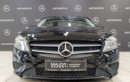 Mercedes-Benz A-Класс, 2015 год, 1 600 000 рублей, 2 фотография