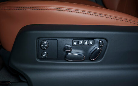 Bentley Bentayga I, 2026 год, 41 500 000 рублей, 21 фотография