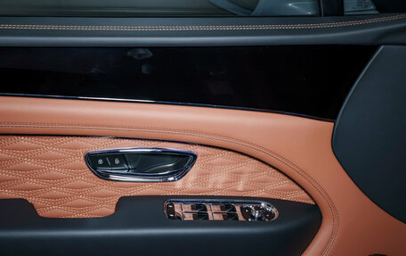 Bentley Bentayga I, 2026 год, 41 500 000 рублей, 24 фотография