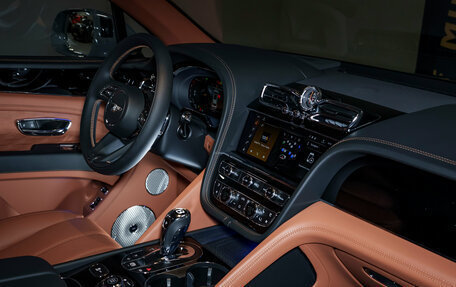 Bentley Bentayga I, 2026 год, 41 500 000 рублей, 29 фотография