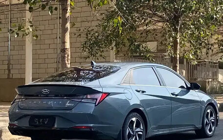 Hyundai Elantra, 2022 год, 1 690 500 рублей, 6 фотография