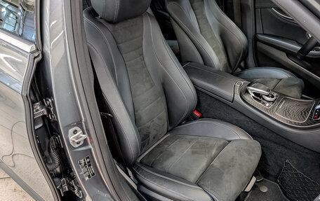 Mercedes-Benz E-Класс, 2020 год, 4 183 000 рублей, 23 фотография