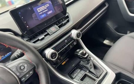 Toyota RAV4, 2025 год, 3 765 000 рублей, 9 фотография