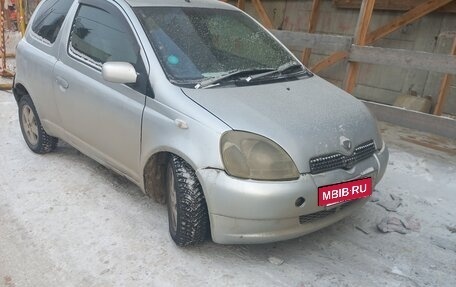 Toyota Vitz, 2001 год, 210 000 рублей, 2 фотография
