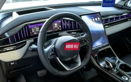 Geely Atlas, 2025 год, 4 080 990 рублей, 18 фотография