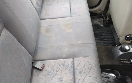 Renault Logan I, 2005 год, 200 000 рублей, 9 фотография