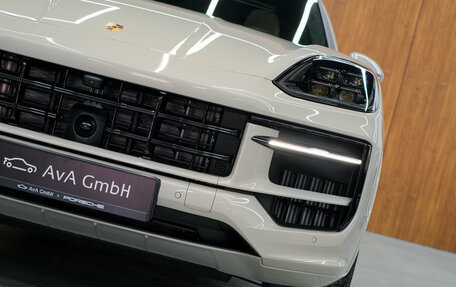 Porsche Cayenne III, 2025 год, 21 817 976 рублей, 7 фотография