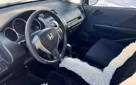 Honda Fit III, 2008 год, 450 000 рублей, 2 фотография