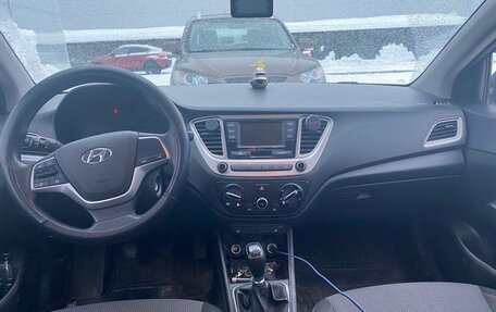 Hyundai Solaris II рестайлинг, 2020 год, 1 500 000 рублей, 8 фотография