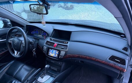 Honda Crosstour I рестайлинг, 2011 год, 1 150 000 рублей, 17 фотография