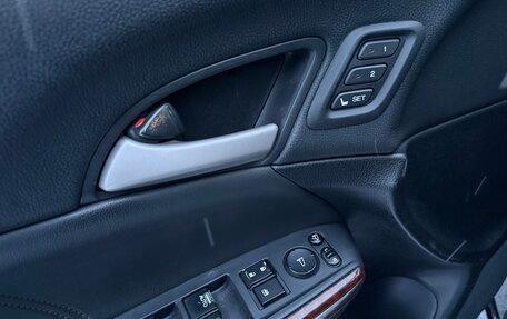 Honda Crosstour I рестайлинг, 2011 год, 1 150 000 рублей, 27 фотография