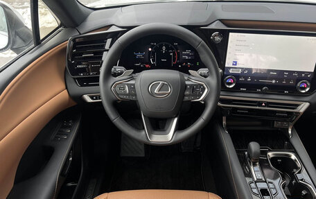 Lexus RX IV рестайлинг, 2025 год, 6 690 000 рублей, 8 фотография