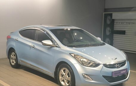 Hyundai Avante, 2011 год, 800 000 рублей, 3 фотография