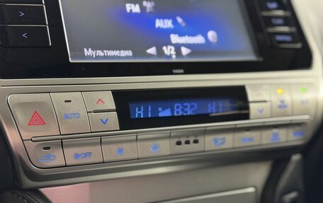 Toyota Land Cruiser Prado 150 рестайлинг 2, 2019 год, 4 998 000 рублей, 14 фотография