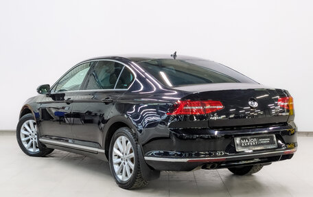 Volkswagen Passat B8 рестайлинг, 2016 год, 2 315 000 рублей, 7 фотография