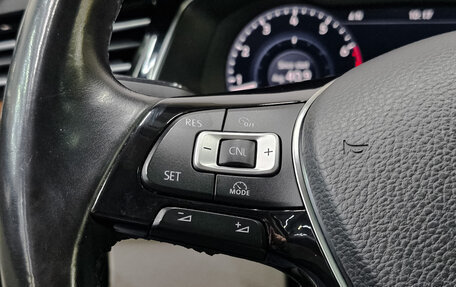 Volkswagen Passat B8 рестайлинг, 2016 год, 2 315 000 рублей, 26 фотография