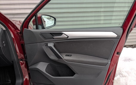 Volkswagen Tiguan II, 2017 год, 2 300 000 рублей, 22 фотография