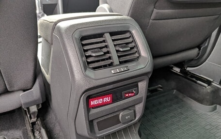 Volkswagen Tiguan II, 2017 год, 2 300 000 рублей, 24 фотография