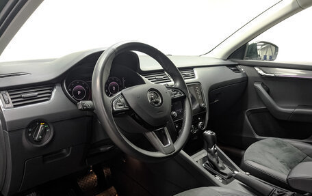 Skoda Octavia, 2020 год, 2 370 000 рублей, 15 фотография