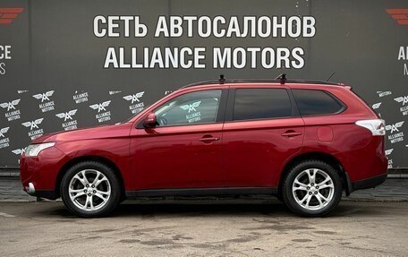 Mitsubishi Outlander III рестайлинг 3, 2013 год, 1 099 000 рублей, 4 фотография