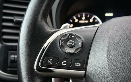 Mitsubishi Outlander III рестайлинг 3, 2013 год, 1 099 000 рублей, 18 фотография