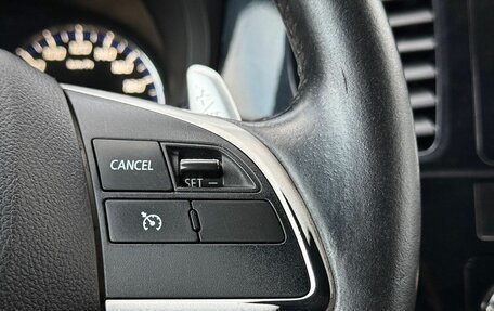 Mitsubishi Outlander III рестайлинг 3, 2013 год, 1 099 000 рублей, 19 фотография