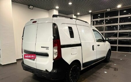 Renault Dokker, 2018 год, 1 240 000 рублей, 3 фотография