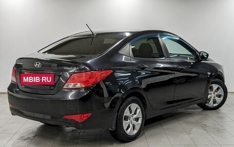 Hyundai Solaris II рестайлинг, 2016 год, 950 000 рублей, 5 фотография