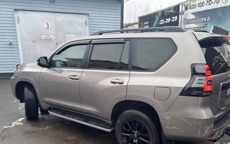 Toyota Land Cruiser Prado 150 рестайлинг 2, 2021 год, 6 150 000 рублей, 2 фотография