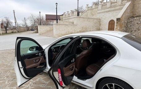 Mercedes-Benz E-Класс, 2019 год, 3 500 000 рублей, 6 фотография