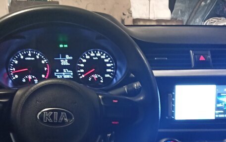 KIA Rio IV, 2018 год, 1 250 000 рублей, 6 фотография