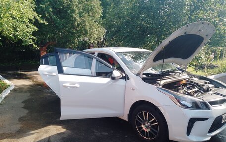 KIA Rio IV, 2018 год, 1 250 000 рублей, 9 фотография