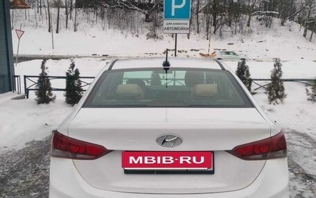 Hyundai Solaris II рестайлинг, 2018 год, 850 000 рублей, 5 фотография